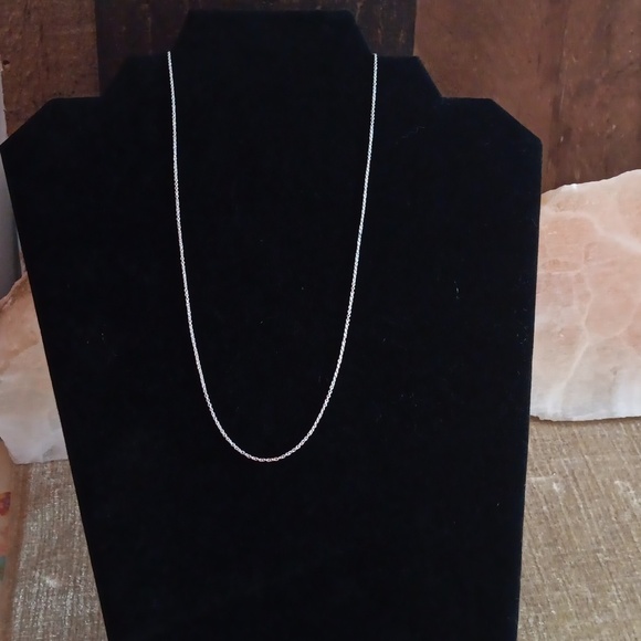 925 Silver Link Delicate Chain Necklace - Picture 1 of 9